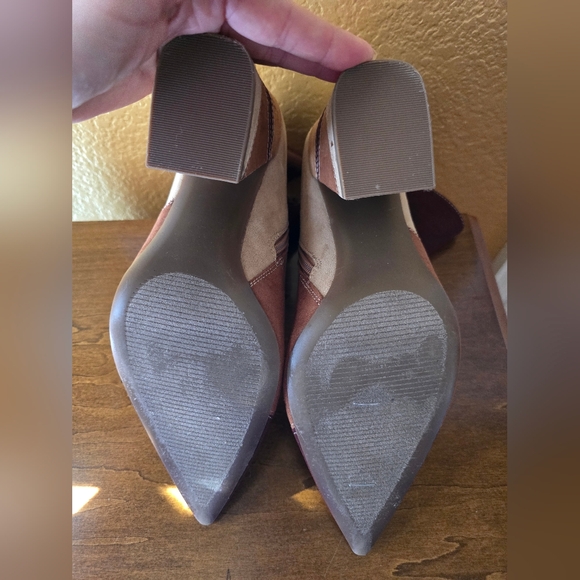 Elegant Colorblock Women's Boots Size 8 - Picture 7 of 8